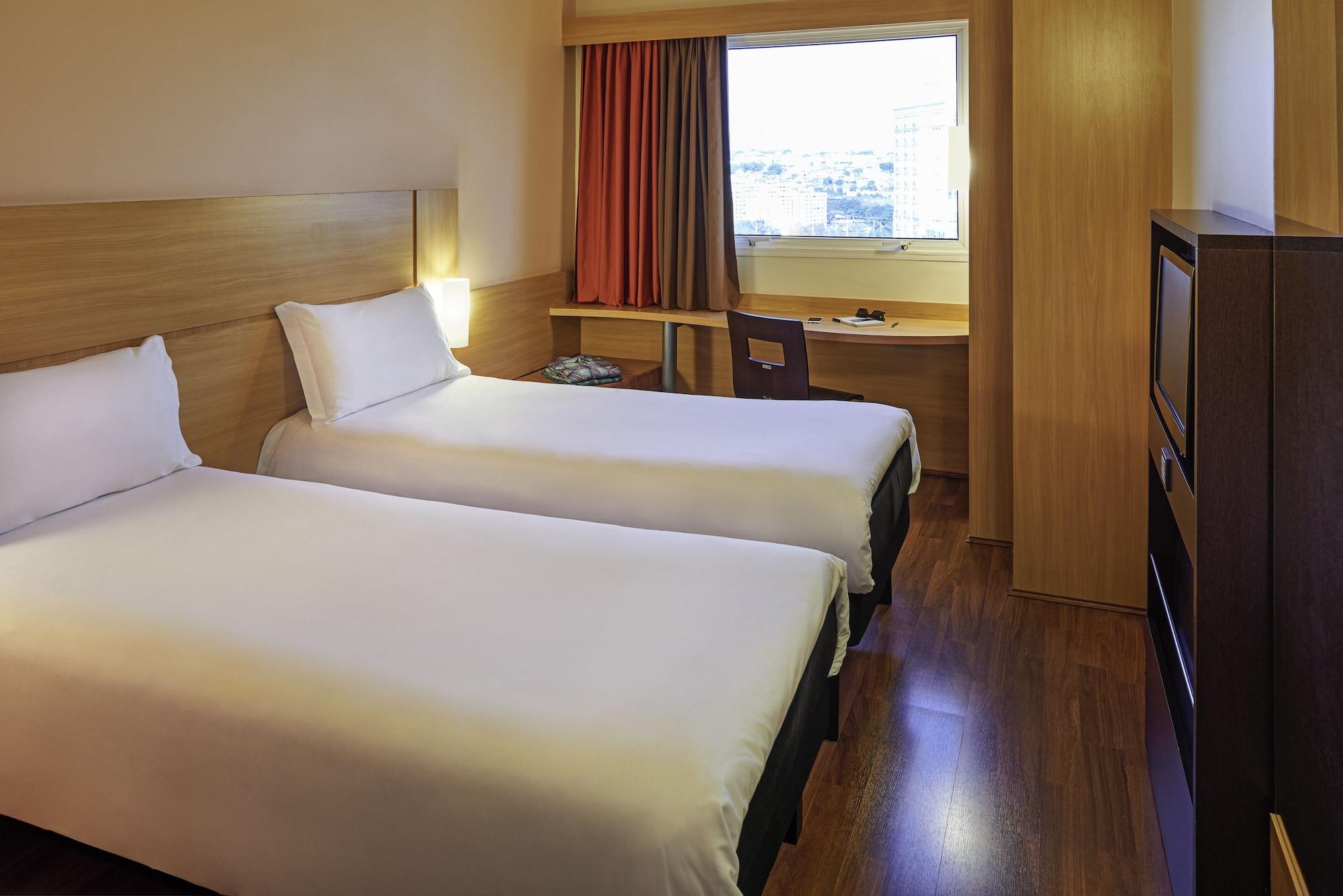Ibis Paris La Defense Esplanade Otel Courbevoie Dış mekan fotoğraf