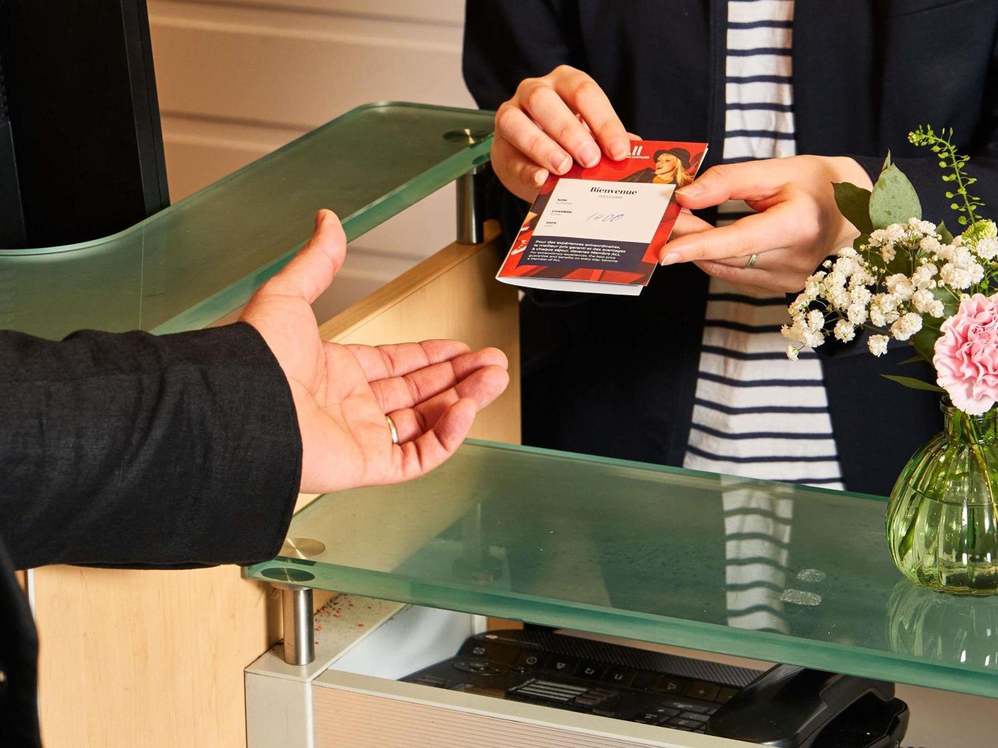 Ibis Paris La Defense Esplanade Otel Courbevoie Dış mekan fotoğraf