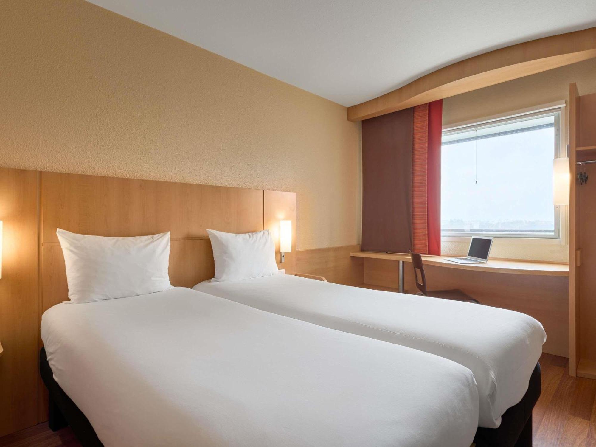 Ibis Paris La Defense Esplanade Otel Courbevoie Dış mekan fotoğraf